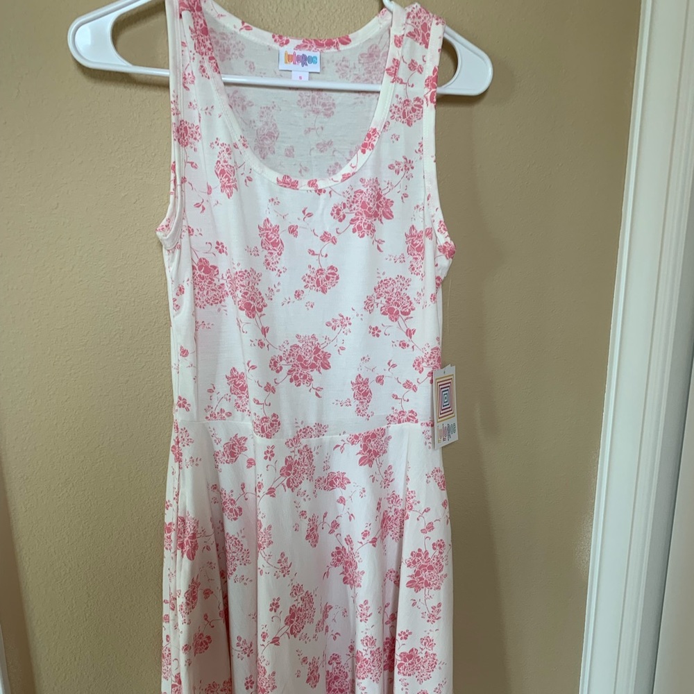 NWT Lularoe Nicki Floral Dipped Dress S